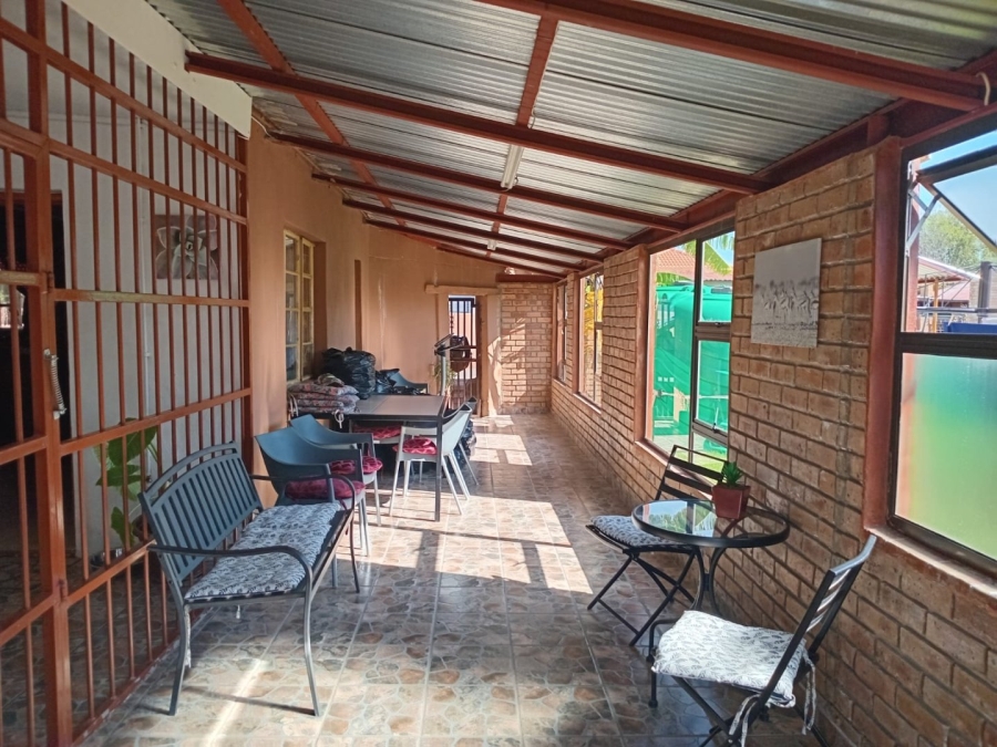  Bedroom Property for Sale in Bloemhof North West